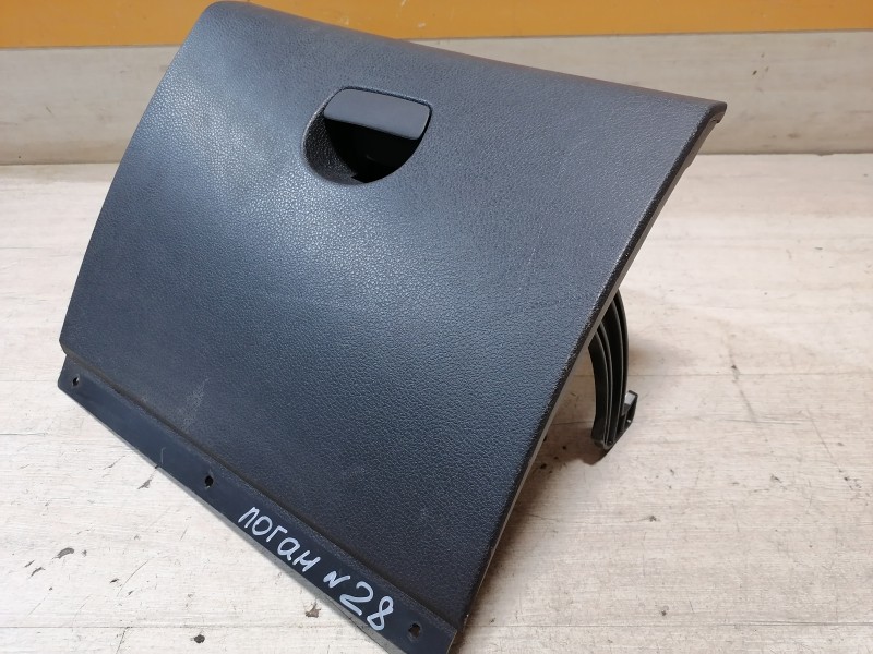 Logan №28 бардачок