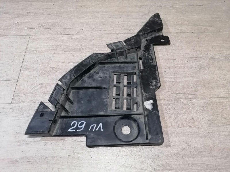Logan №29 пыльник переднего бампера левый