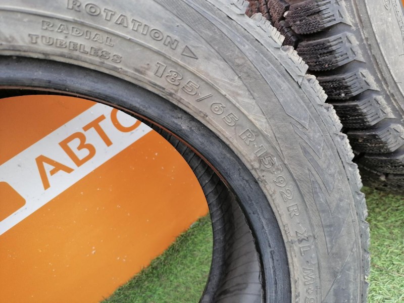 Logan №29 шина 185/65  R15 нокиан нордман зима липучка