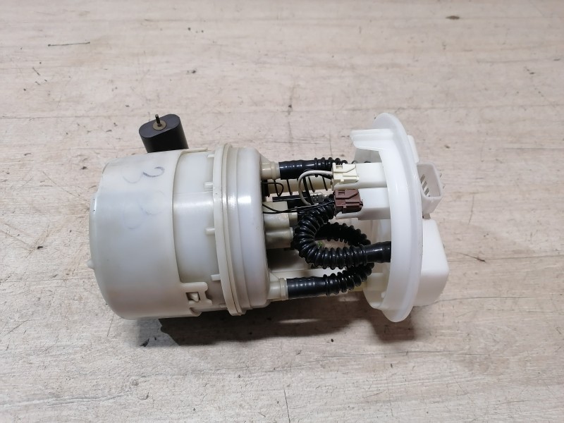 Logan №33 бензонасос