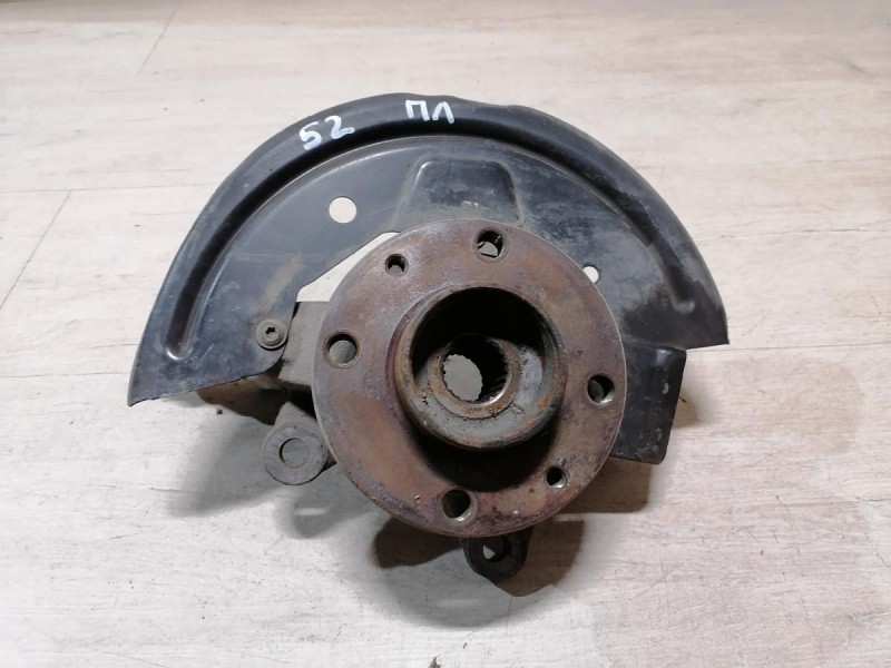 Logan 2 кулак левый