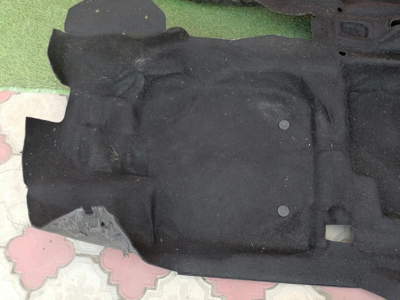 Logan №35 пол салона деф