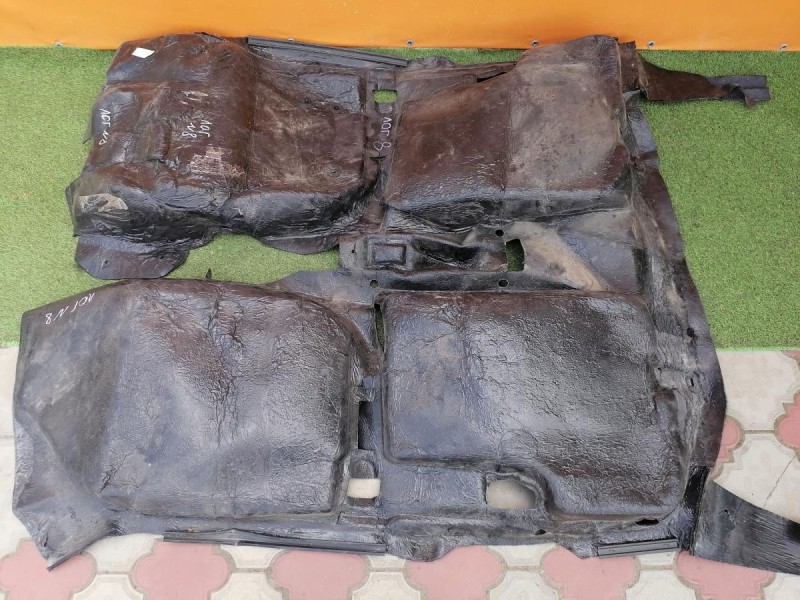 Logan №8 пол салона