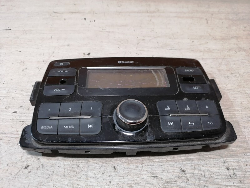 Logan 2 №1 П плата управления магнитолой