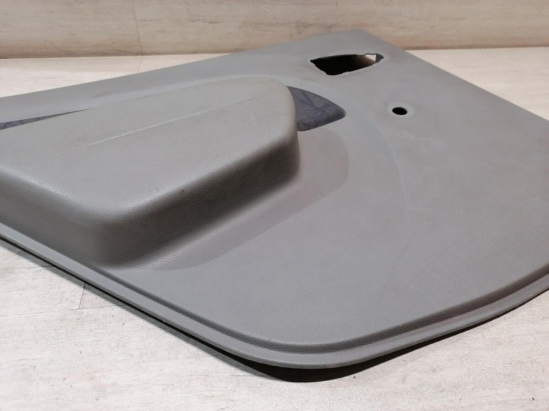 Logan ф1 обшивка двери задняя левая мех деф