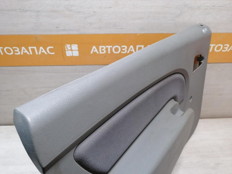 Logan ф1 обшивка двери задняя левая мех деф
