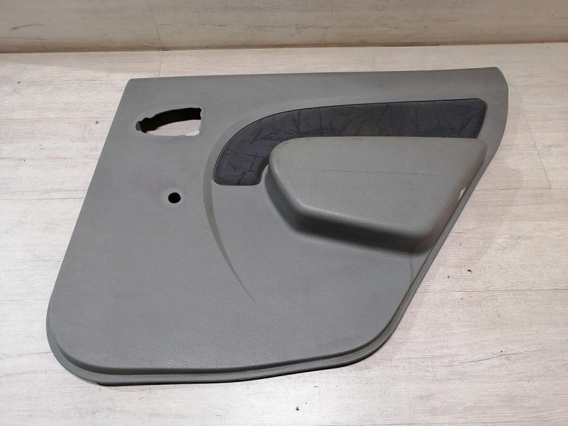 Logan ф1 №2 обшивка двери задняя правая мех деф