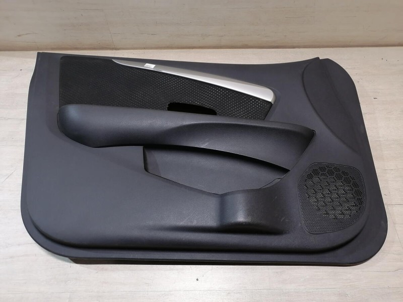 Almera G15 обшивка двери передняя левая деф