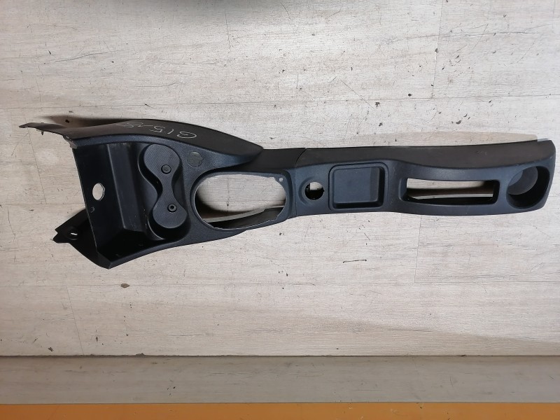 Almera G15 №8 консоль центральная в сборе акпп