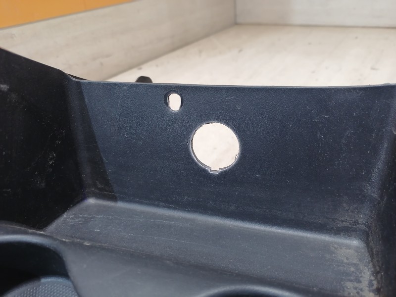 Almera G15 №8 консоль центральная в сборе акпп