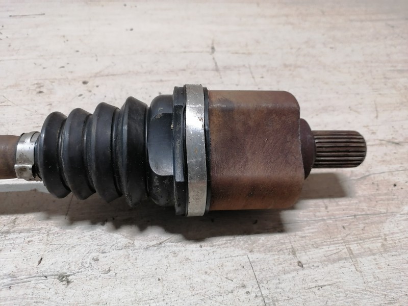 Almera G15 №8 привод левый акпп