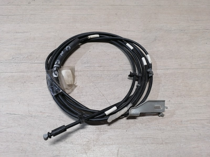 Almera G15 №8 трос багажника