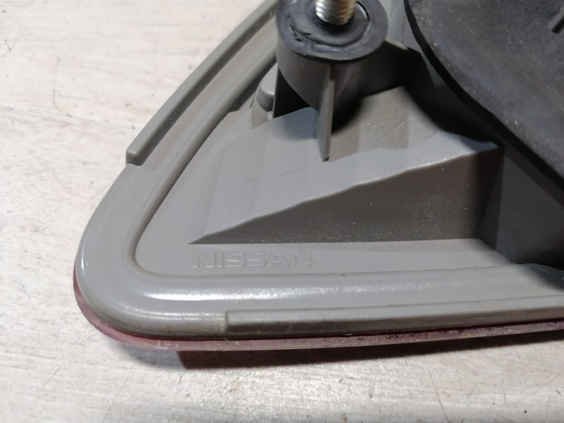 Almera G15 №8 фонарь в крышку багажника левый деф