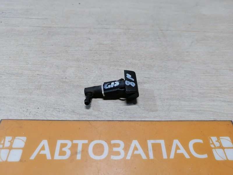 Almera G15 №8 форсунка омывателя лобового стекла