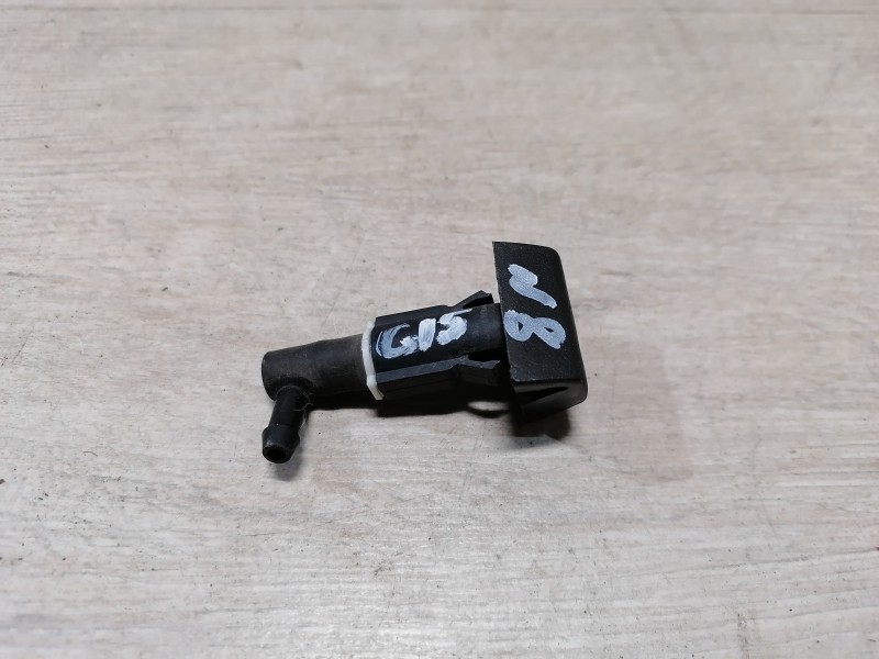 Almera G15 №8 форсунка омывателя лобового стекла