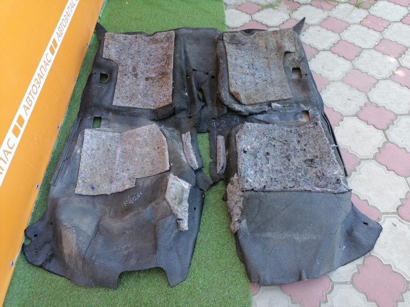 Logan ф2 №1 пол салона