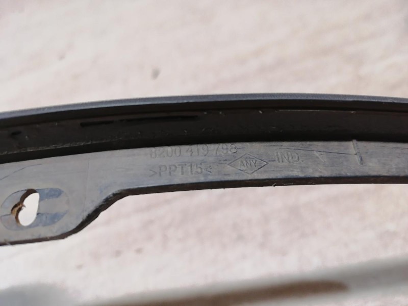 Logan 1 расширитель крыла передний левый