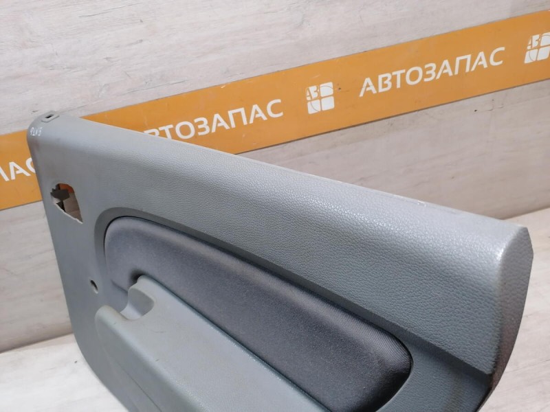 Logan ф1 обшивка двери задняя правая мех