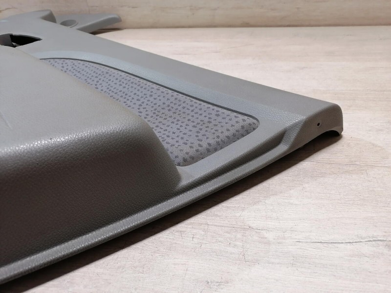 Logan ф1 обшивка двери передняя правая  эл