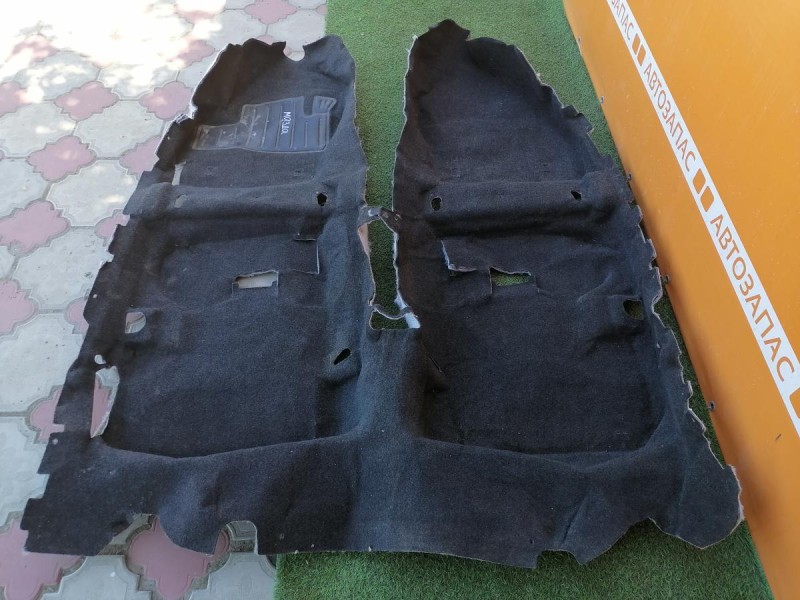 Mazda 6 GG пол салона