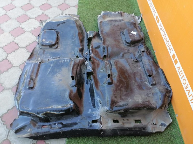 Megane 2 пол салона