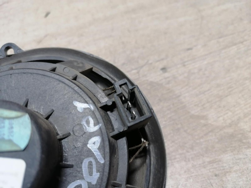 Megane 2 динамик в дверь передний