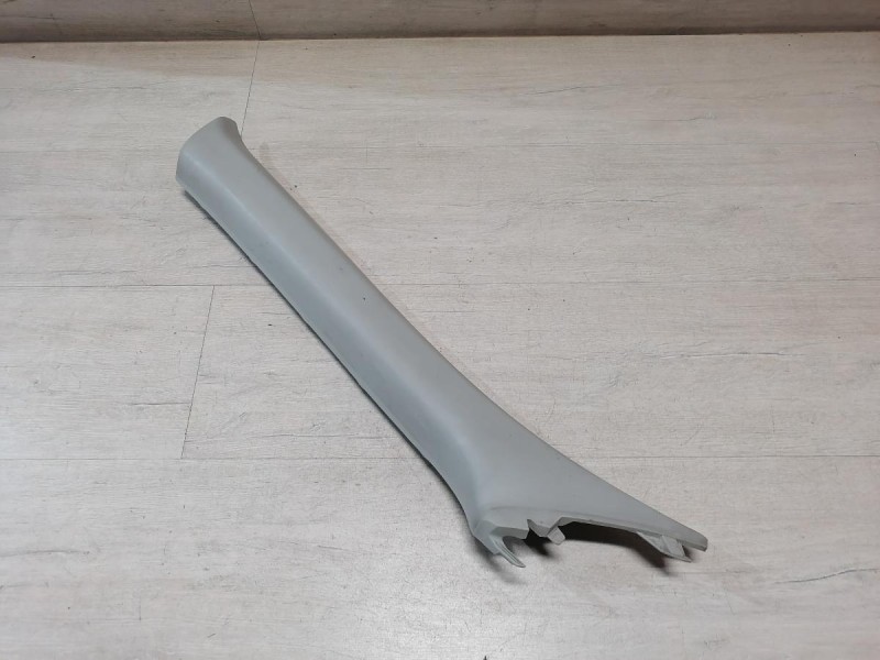 Almera G15 обшивка передней стойки верхняя левая