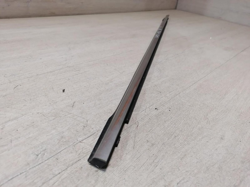 Almera G15 бархотка наружная задняя левая