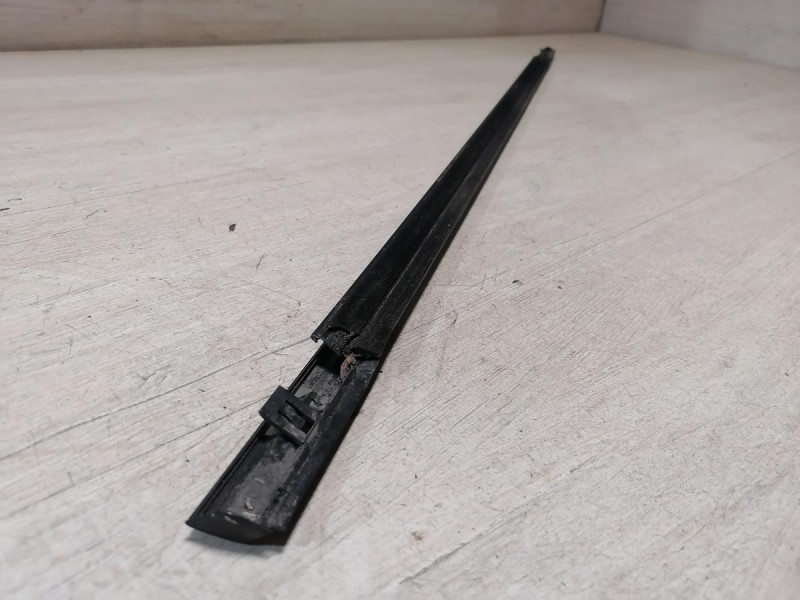 Almera G15 бархотка наружная задняя левая