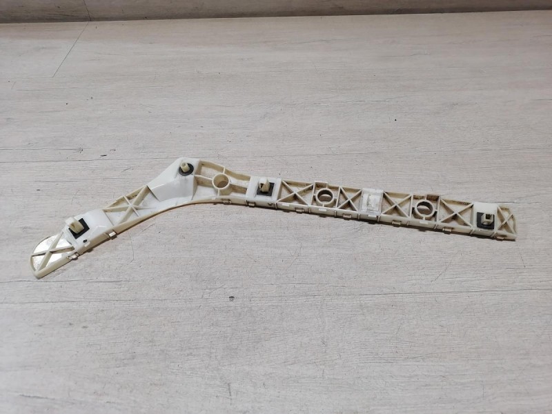 Almera G15 крепление заднего бампера правое