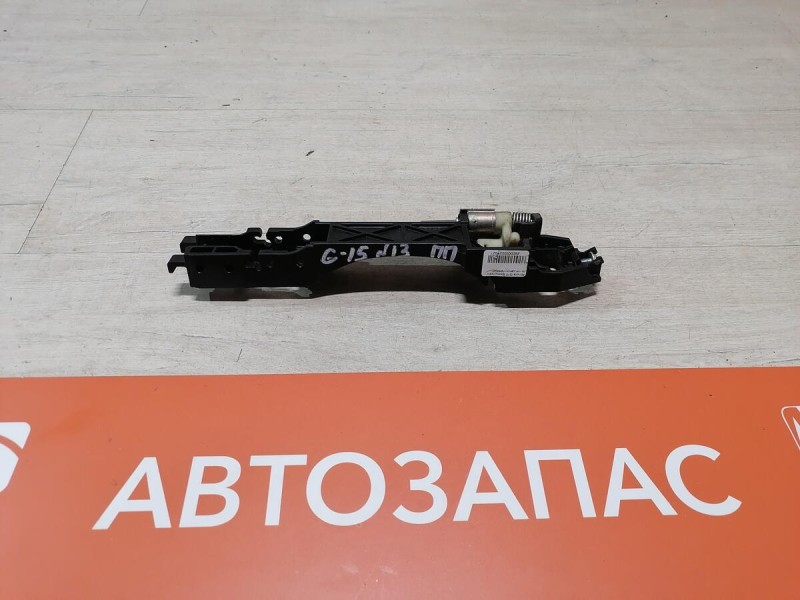 Almera G15 кронштейн ручки двери правый