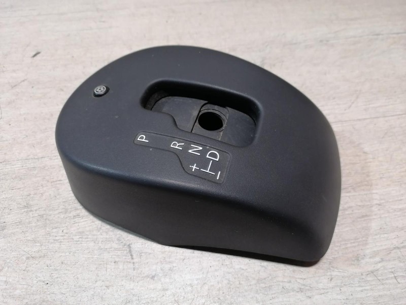 Almera G15 накладка кулисы АКПП