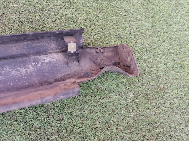 Almera G15 накладка порога наружная левая