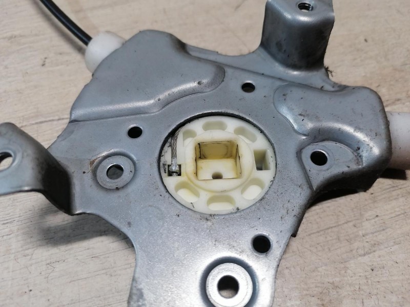 Almera G15 стеклоподъемник передний левый эл