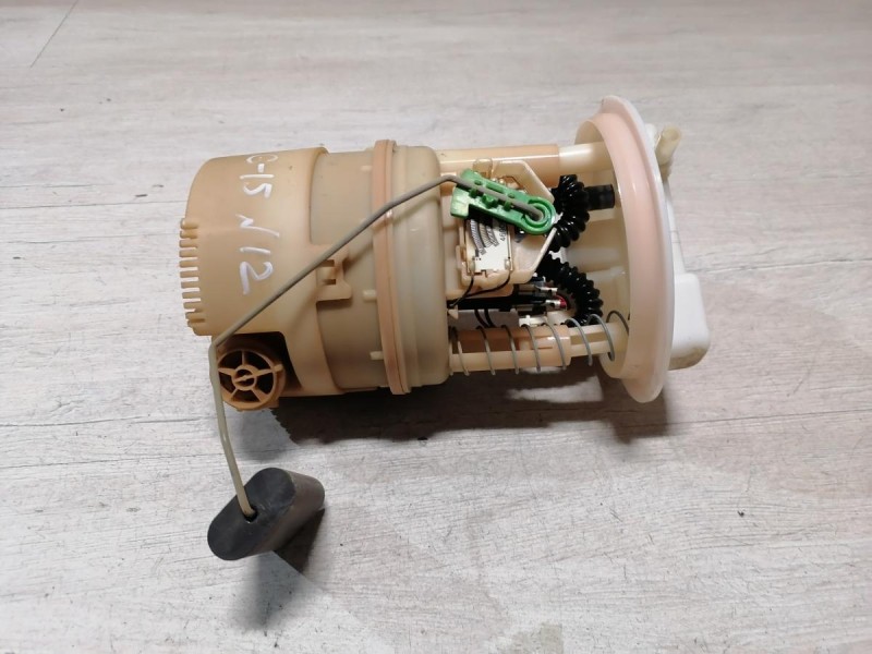 Almera G15 бензонасос