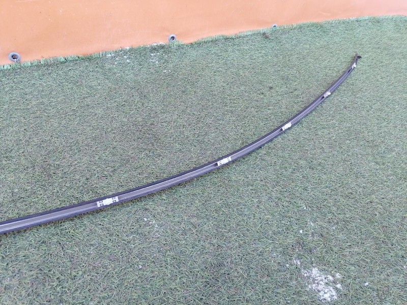 Almera G15 молдинг арки крыши банана правый хром