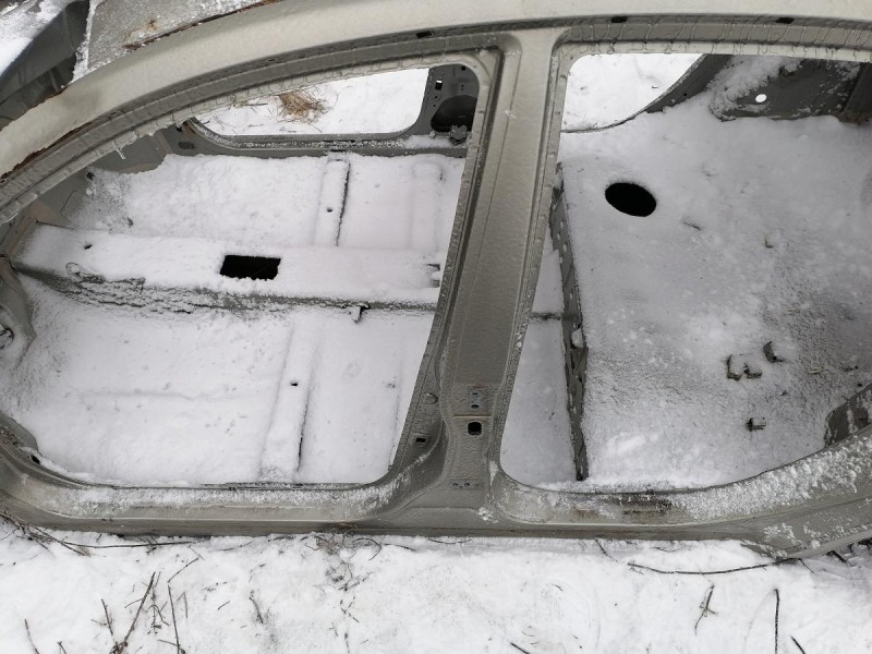 Almera G15 №12 порог левый