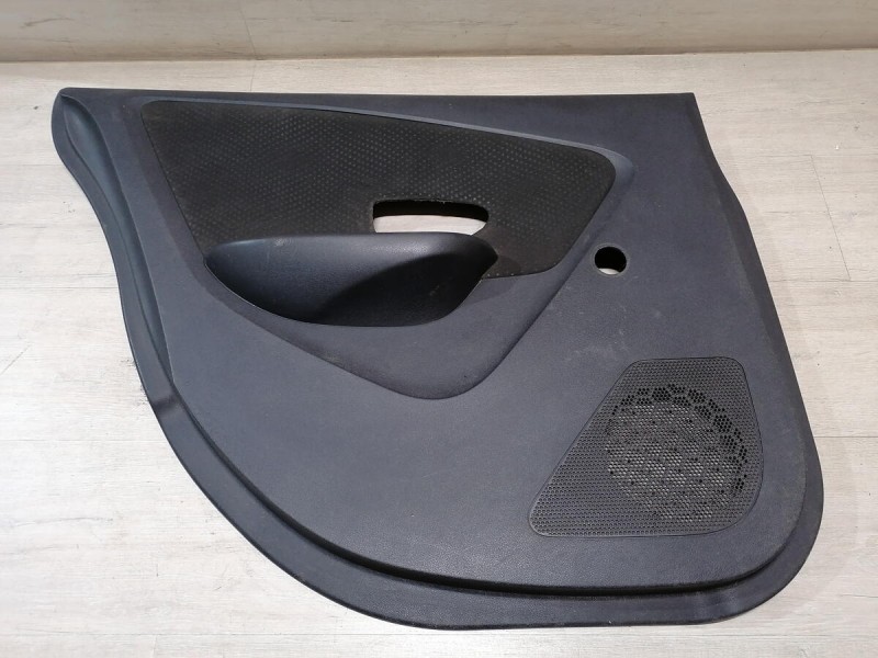 Almera G15 обшивка двери задняя левая мех