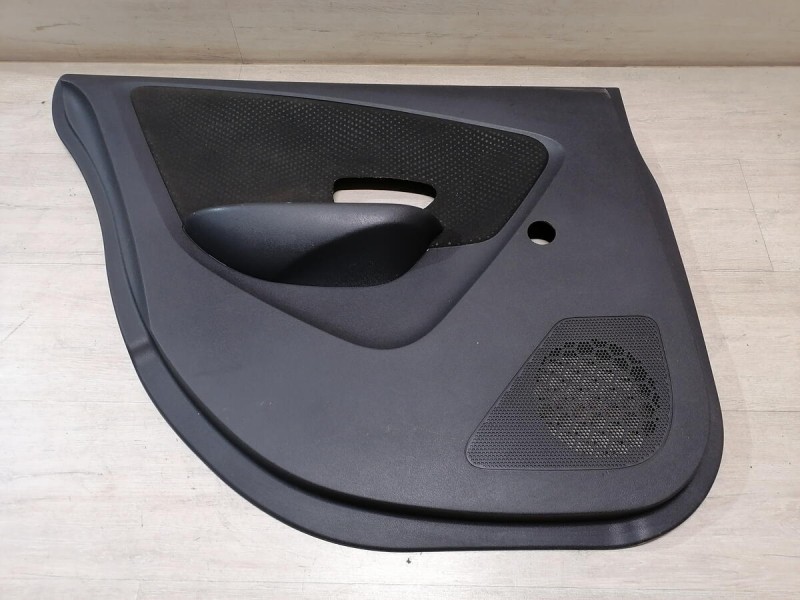 Almera G15 обшивка двери задняя левая мех