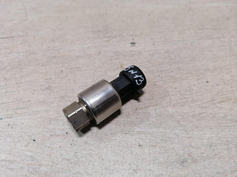 Almera G15 датчик кондиционера