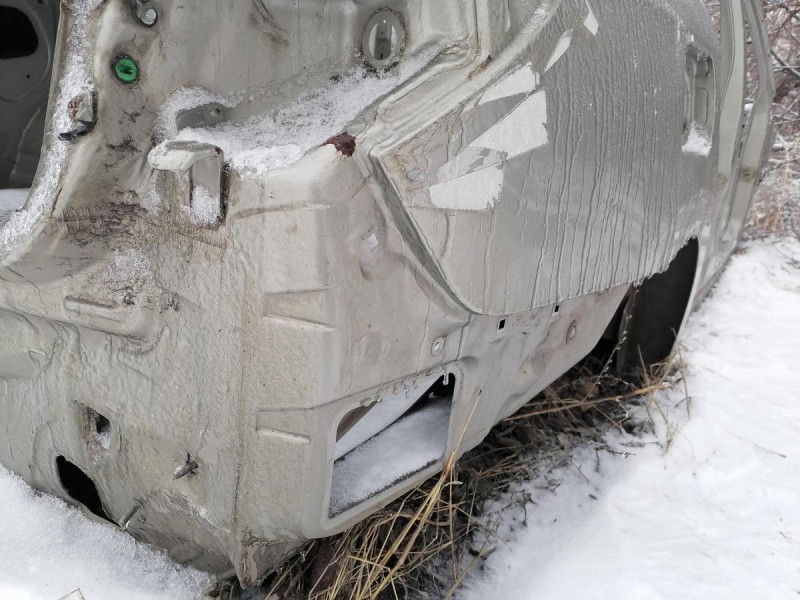 Almera G15 №12 крыло заднее правое деф