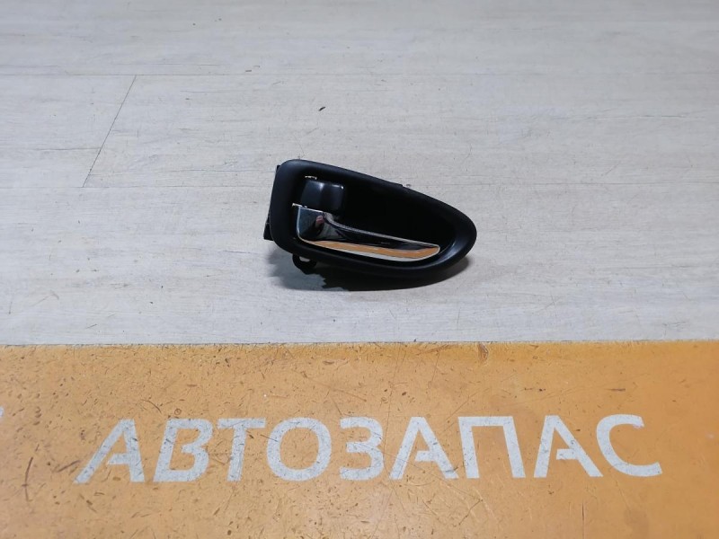 Almera G15 ручка двери внутренняя левая