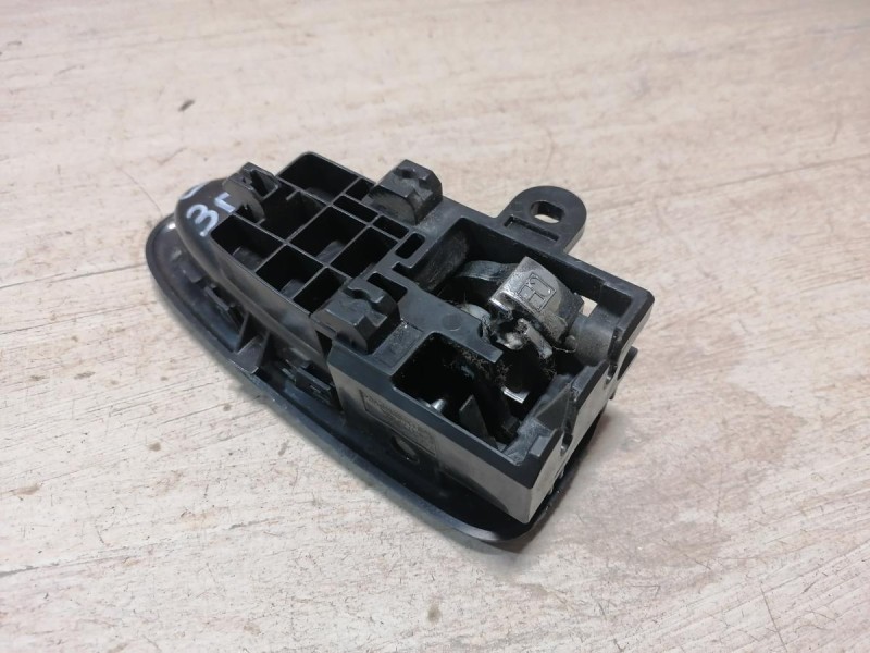 Almera G15 ручка двери внутренняя правая