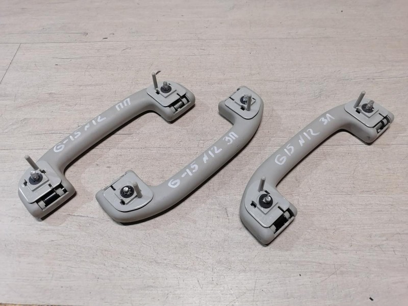 Almera G15 ручка потолка