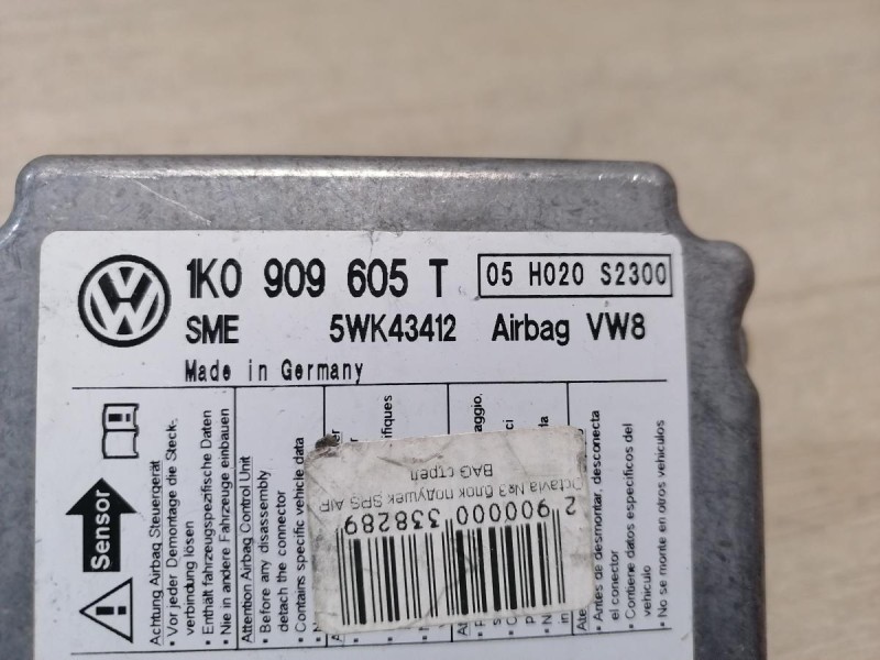 Octavia №3 блок подушек SRS AIR BAG стрел