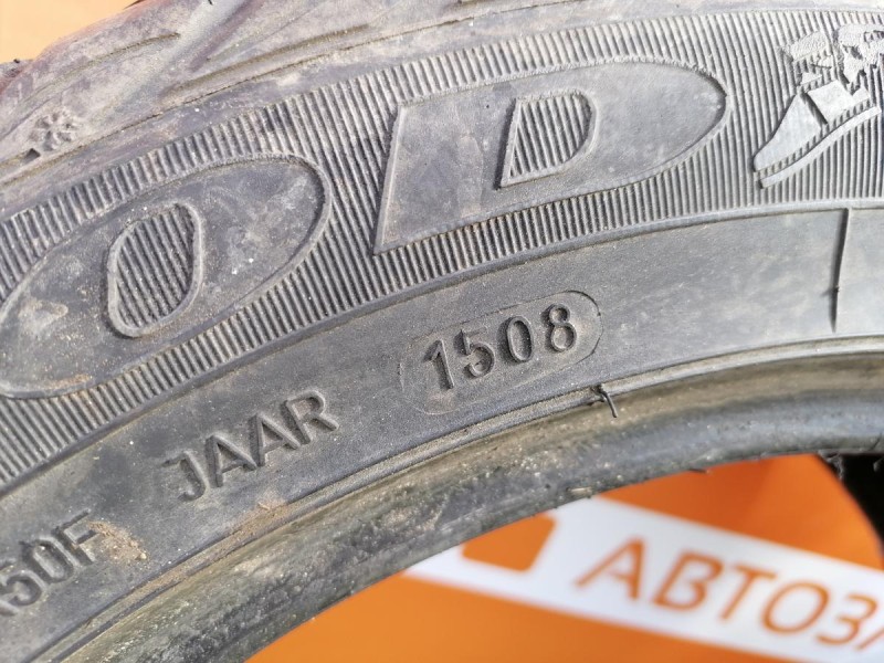 Octavia №3 шина 205/55 R16 Goodyear зима шипы