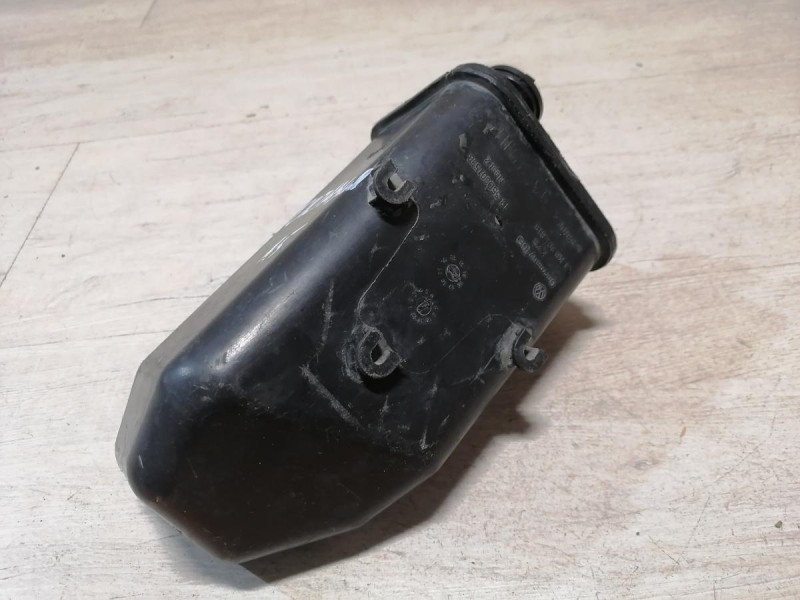 Octavia абсорбер топливный