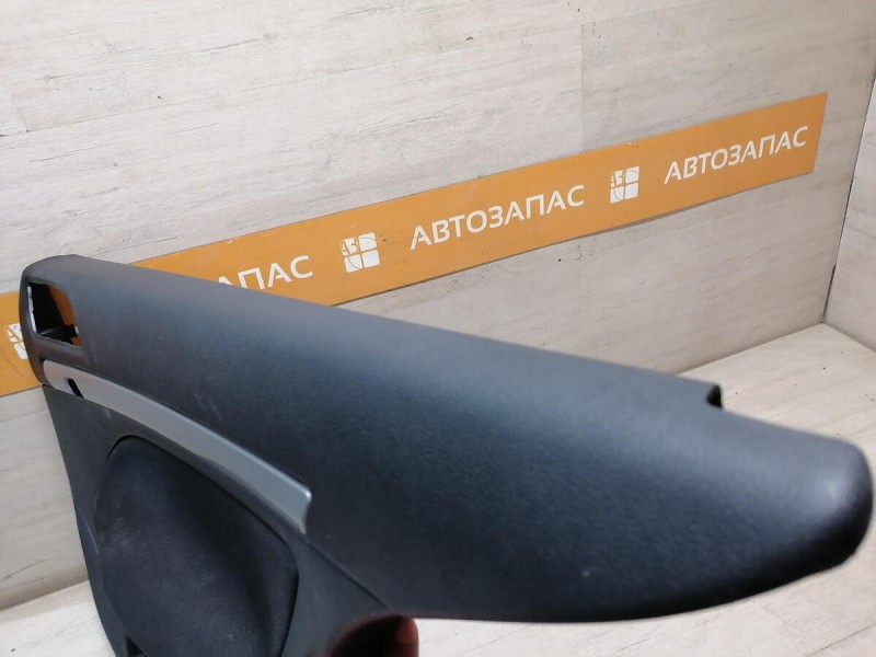 Octavia обшивка двери задняя правая эл