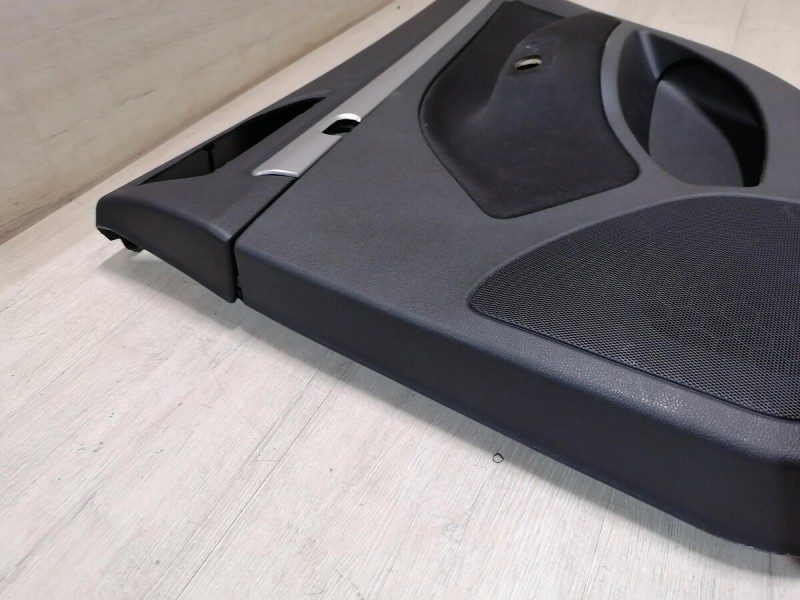 Octavia обшивка двери задняя правая эл