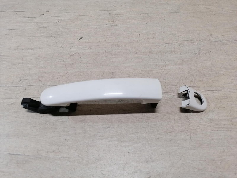 Octavia ручка двери наружная передняя левая